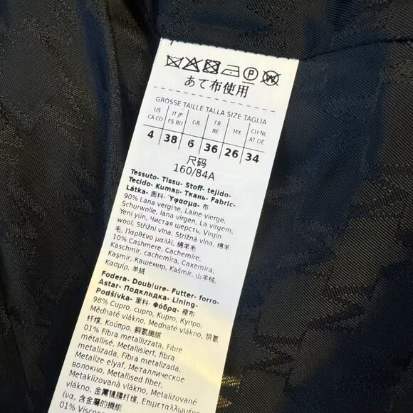 Max Mara refined double-breasted woolcoat. Belted waist. Brand new. - Picture 11 of 12